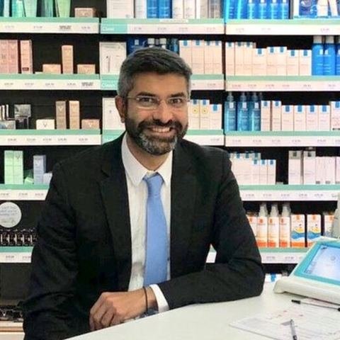 Sushil Melwani, Superintendent Pharmacist and Owner at Selly Pharmacy